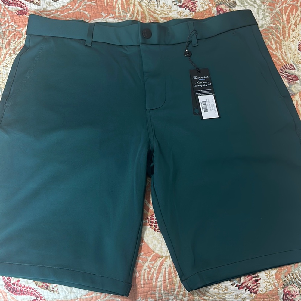 Exclusive greyson evergreen shorts